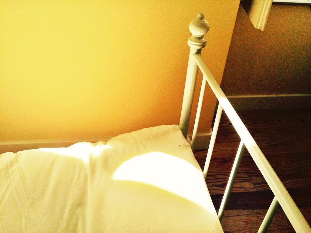 Apartment Lisbon Secret & Charming Sao Bento Flat *